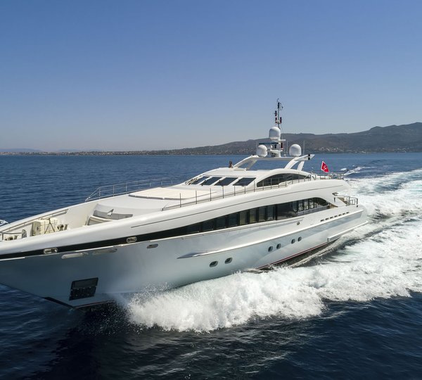 Motor yacht L'EQUINOX -  Yacht