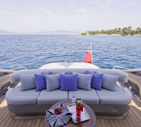 Motor yacht LULU - Aft Deck