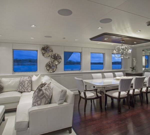 Motor yacht MARCATO - Salon and dining