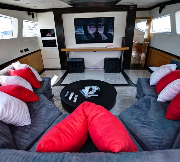 Motor yacht MIA - Media Room