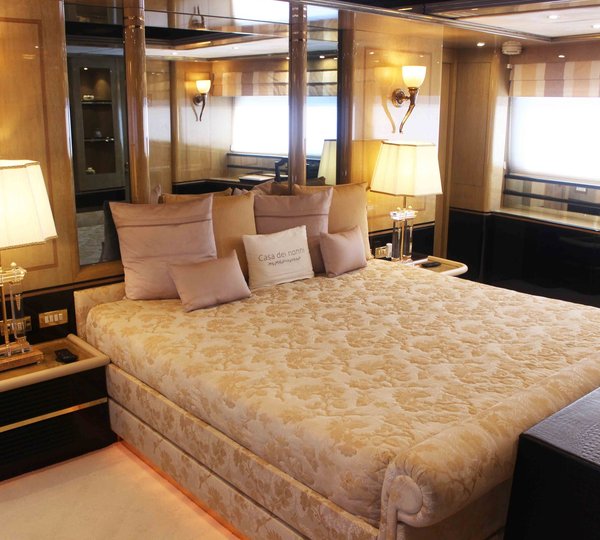 Motor yacht MISTRESS - 007