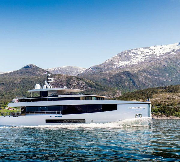 Motor yacht Moon Sand Too - Copyright Feadship