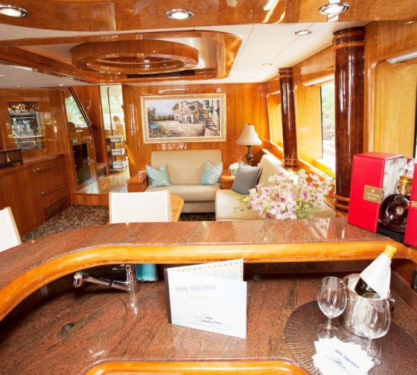 Motor yacht PIPE DREAMS - 006