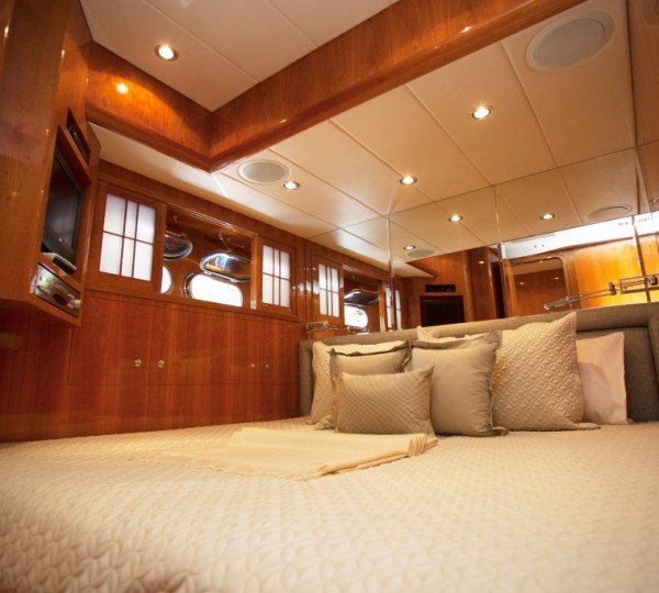 Motor yacht PIPE DREAMS - 015