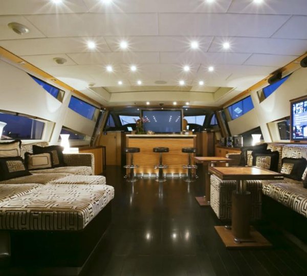 Motor yacht PLAN B - Salon