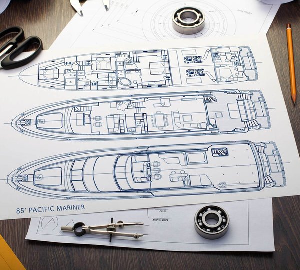 Motor yacht REFLECTIONS - Layout