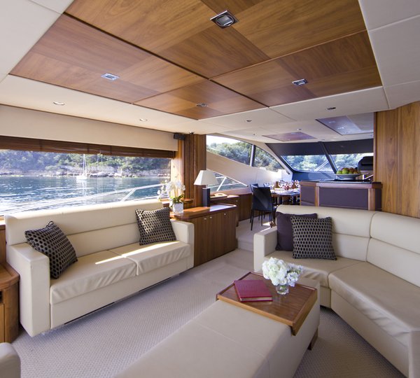 Motor yacht SAMAKANDA - Main Salon 2