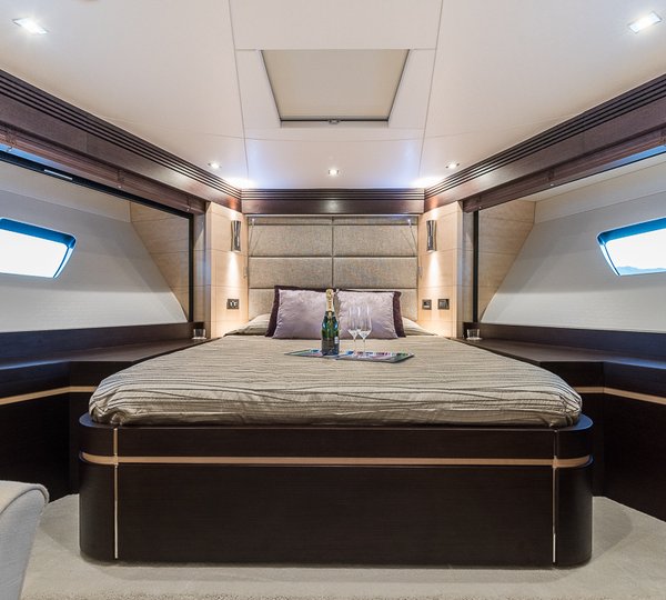 Motor yacht SEAWATER - VIP suite