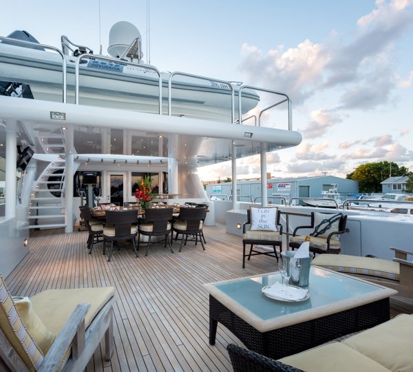 Motor yacht STARSHIP018