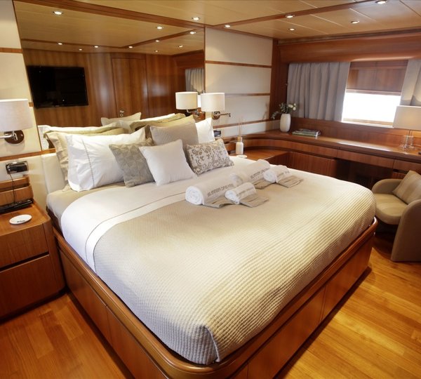 Motor yacht SUMMER DREAMS - Master cabin