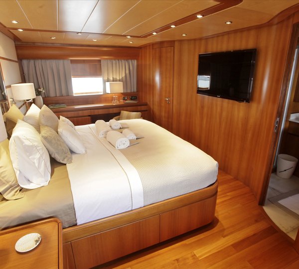 Motor yacht SUMMER DREAMS - Master entertainment