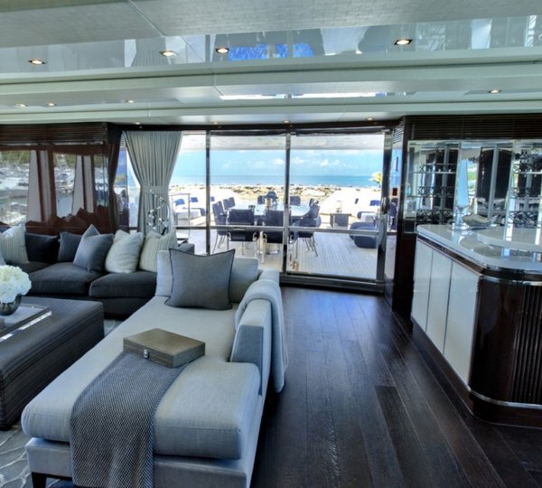 Motor yacht TAKE 5 - 016