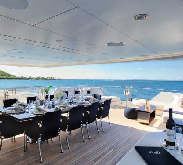 Motor yacht TAKE 5 - 018