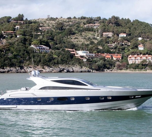 Motor yacht TIUNA - 001