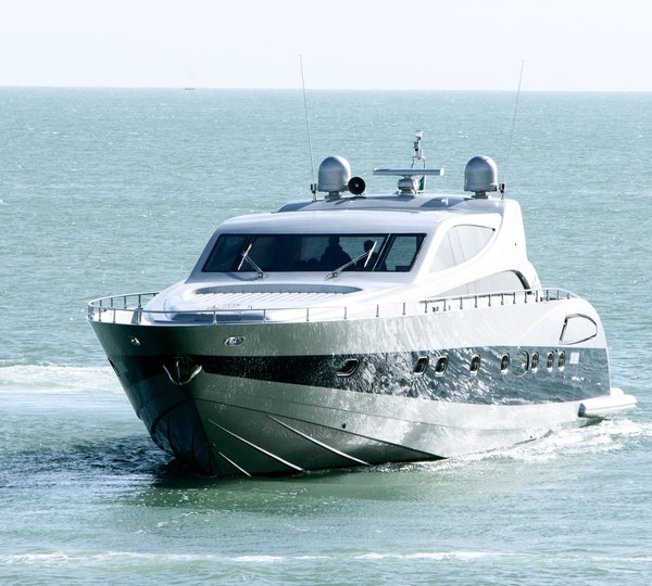 Motor yacht TIUNA - 003