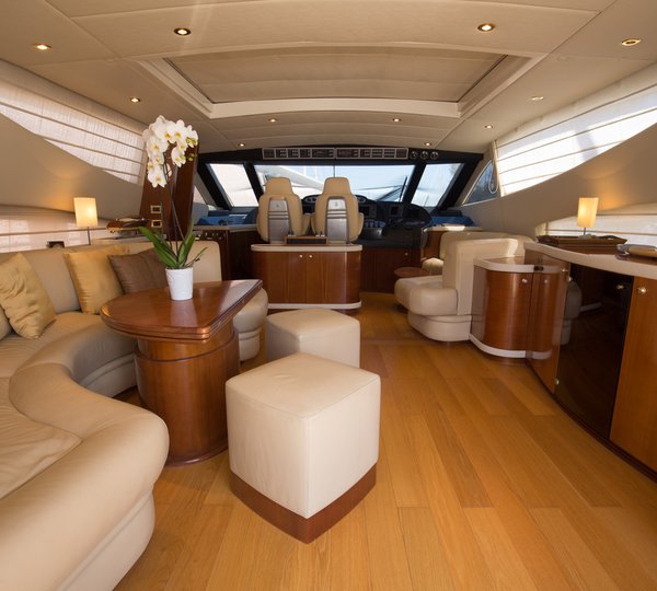 Motor yacht TIUNA - 007