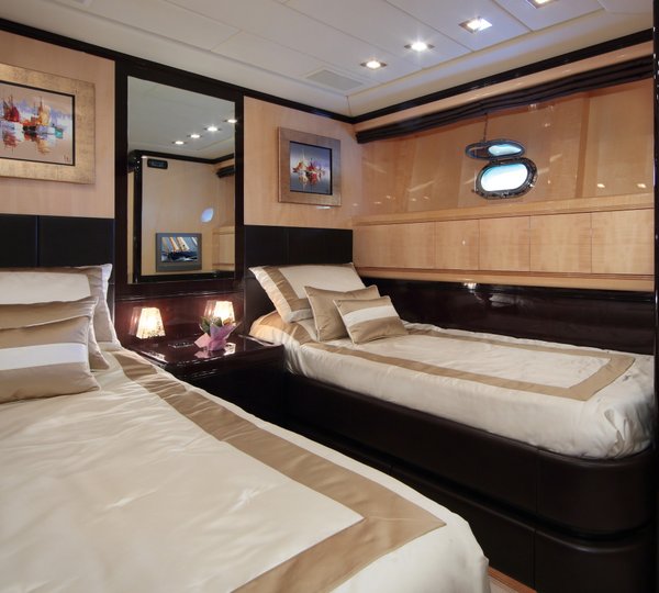 Motor yacht VERA - Twin Cabin