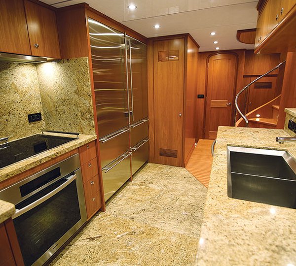 N86 superyacht Koonoona - Galley