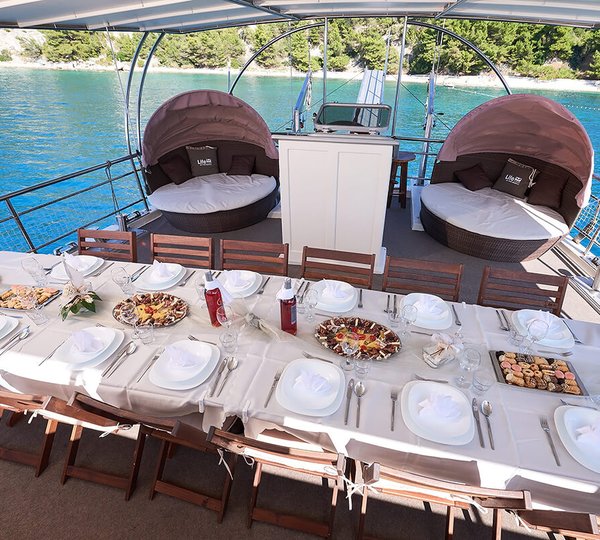 NAUTILUS - Rear Deck