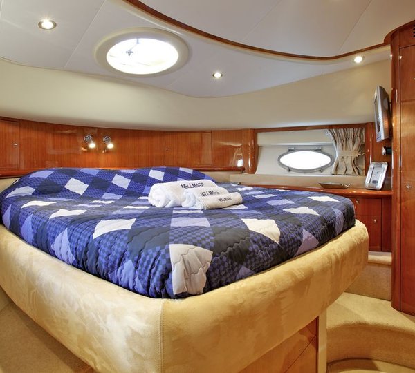 NELL MARE - VIP cabin