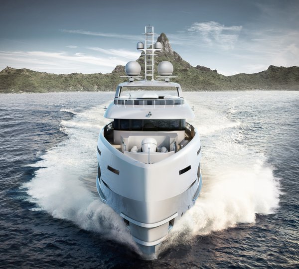 NOVA Yacht - front view