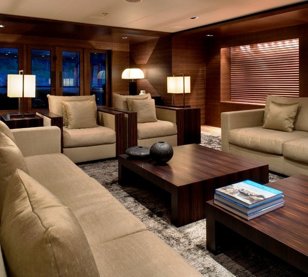 ODESSA -  Salon View 2