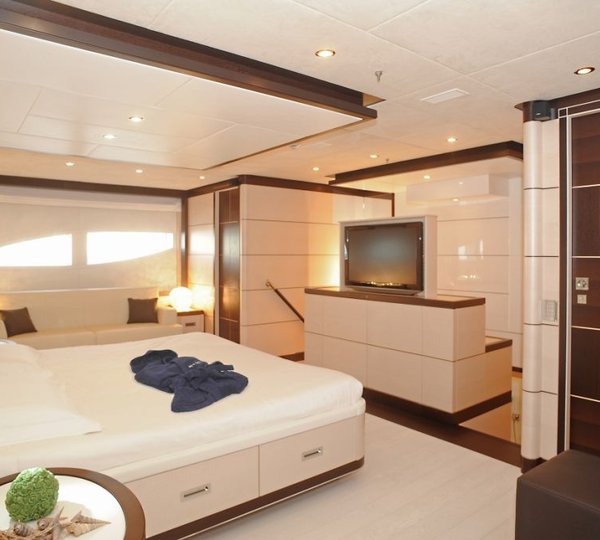 ODYSSEY - The Master Cabin