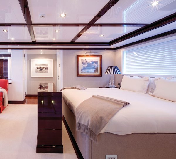 OXYGEN - Master Cabin