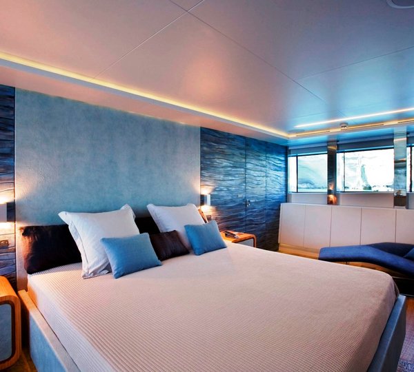 PANTHER II - The Master Cabin