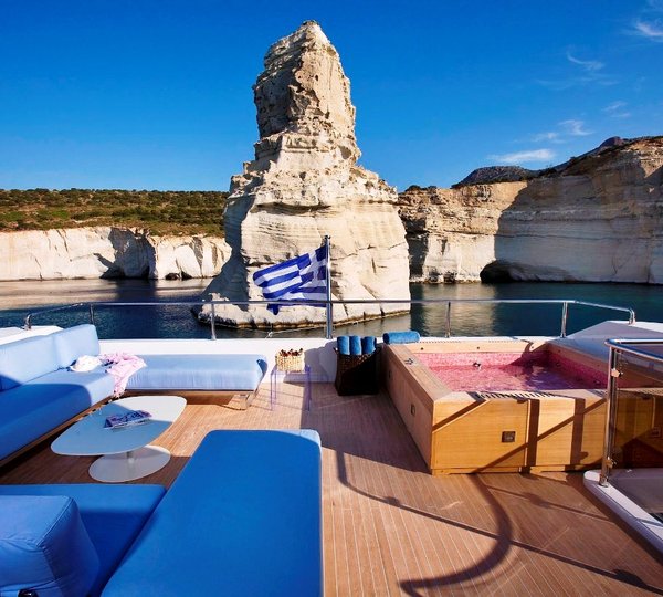 PANTHER II - The Sundeck