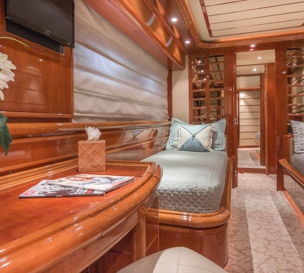 PARADISE - Twin cabin 1