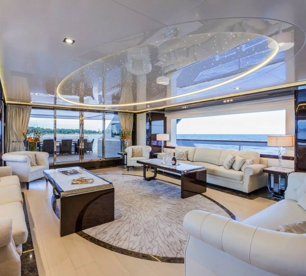 PARAM JAMUNA IV Yacht - Salon - - Photo Alberto Cocchi