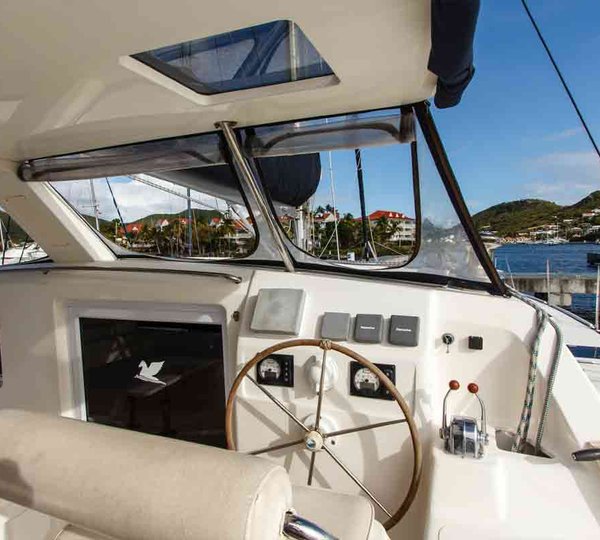 PEGASUS OF LONDON - Helm