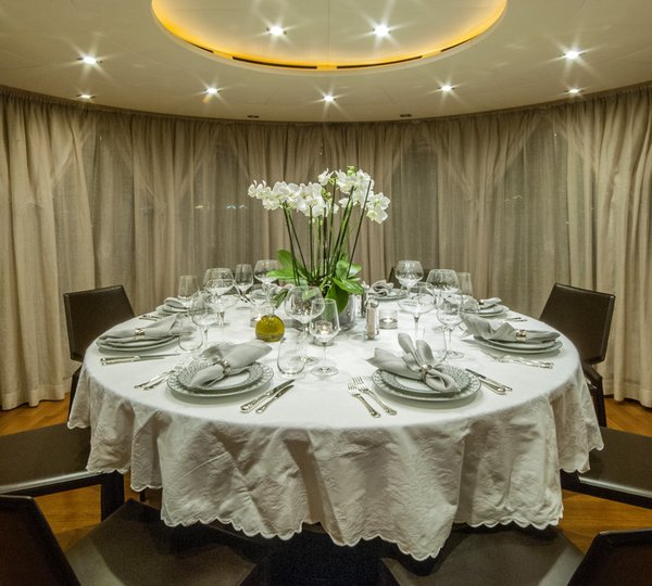 PETRA - Formal dining