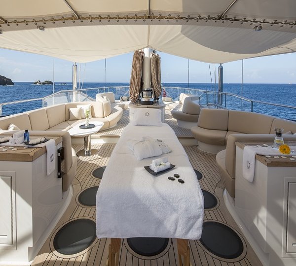 Panthalassa flybridge