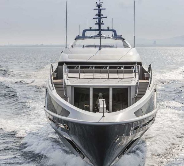 Panthera Yacht - front view