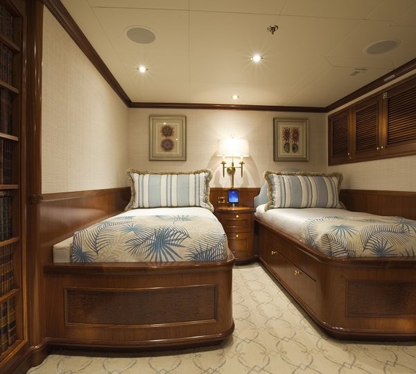 Penny Mae - twin guest suite