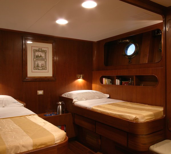 Perini Navi yacht CLAN VI - Twin Cabin