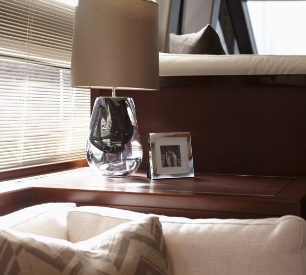 Princess 64 LADY M - Salon detial