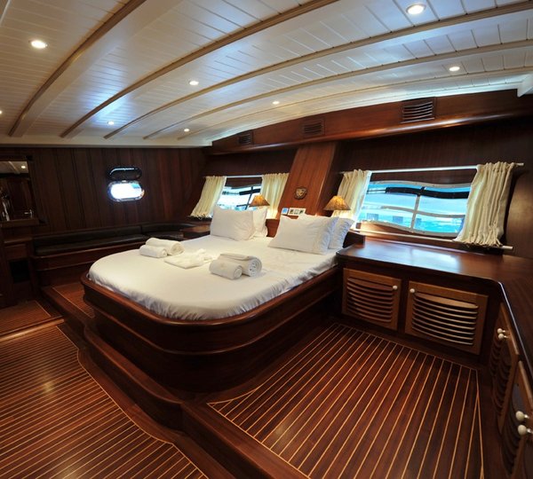 Princess Karia II -  Aft Master Cabin