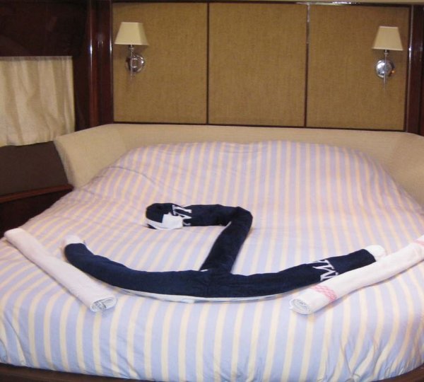 Princess Yacht LADY M  - VIP Cabin