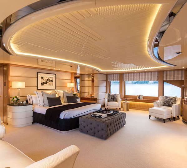 QM OF LONDON yacht - Owner suite