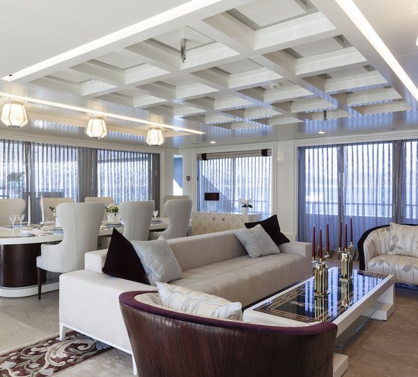 Quinta Essentia - main deck