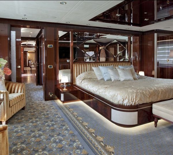 REVE D OR -  VIP Cabin