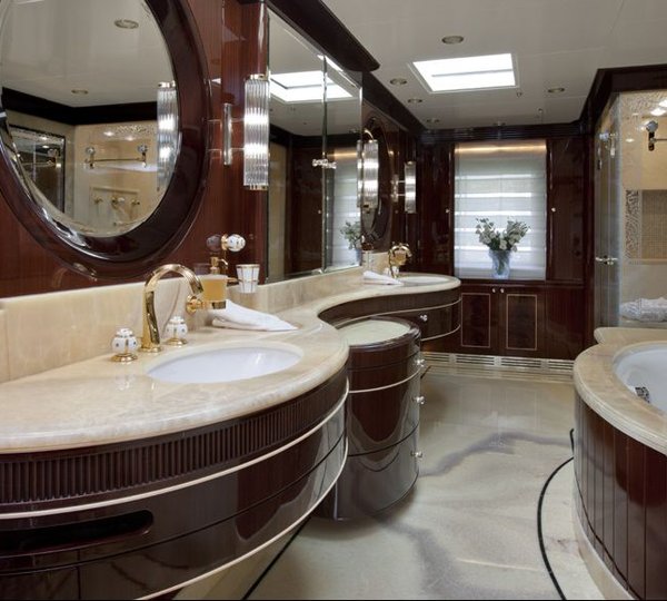 REVE D OR -  VIP Ensuite