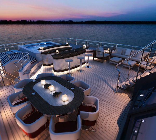 Axioma Mega Yacht Bridge Deck