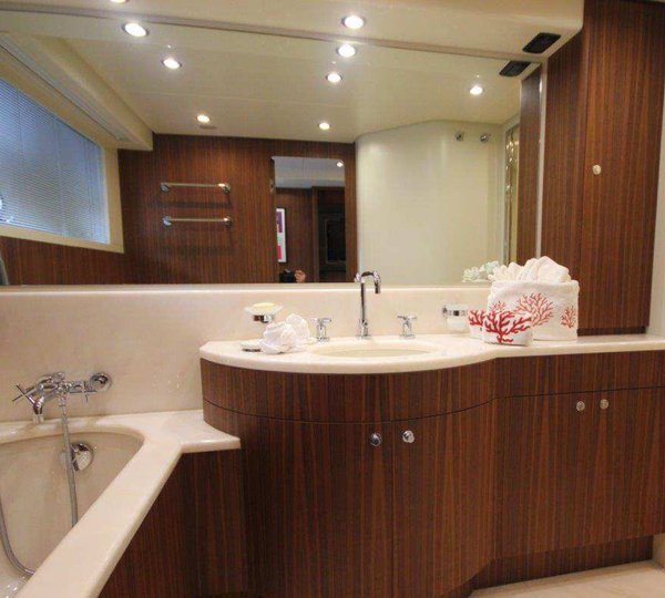 Master ensuite