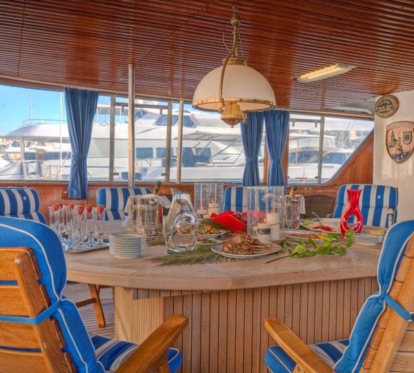 SANSSOUCI STAR - Aft Dining