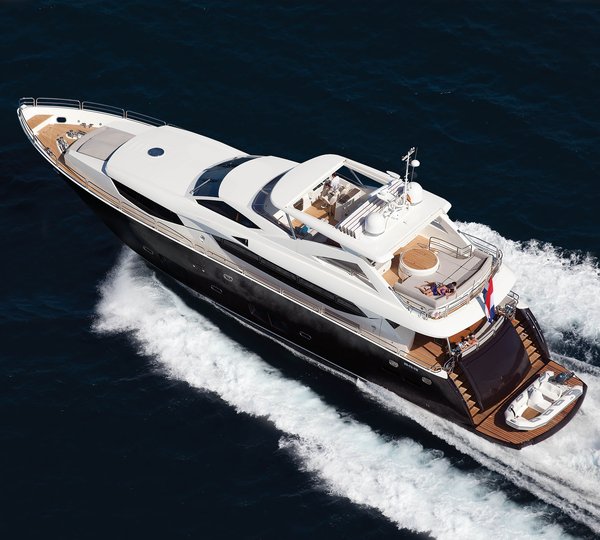 SIMPLE PLEASURE - Man shot credit Sunseeker Yachts