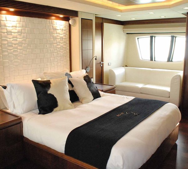 SOLO CONTIGO - Master Cabin